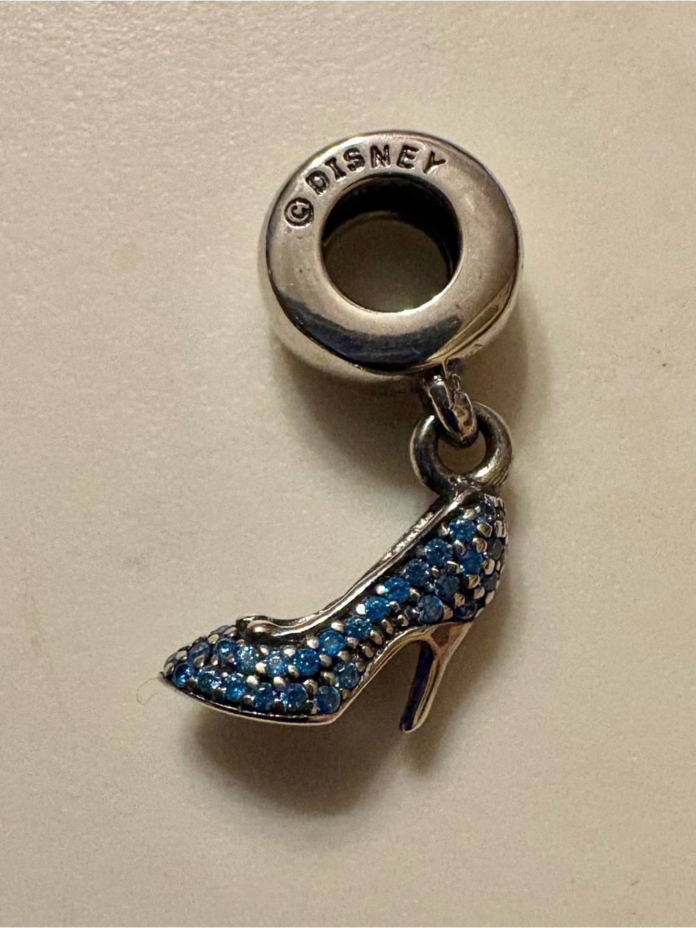 Pandora + Disney Cinderella mo Sterling Silver Blue Pavé High Heel Charm - Picture 3 of 5